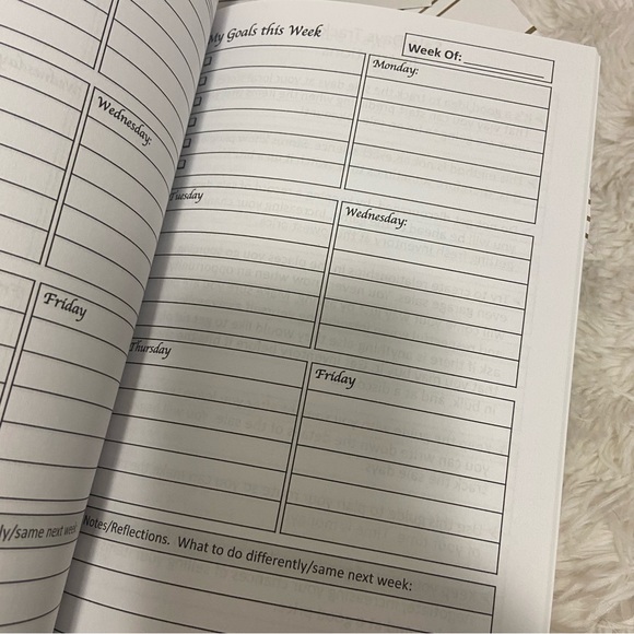 Reselling Logbook and Planner Inventory Book - Picture 8 of 11